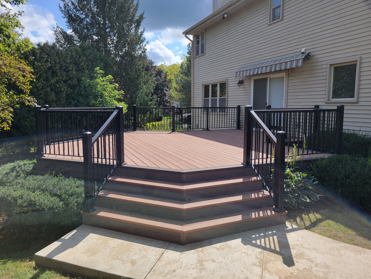 Composite Deck Construction & Installation | Fox Valley Deck Builders